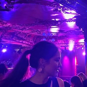 Meet your Posher, Savannah